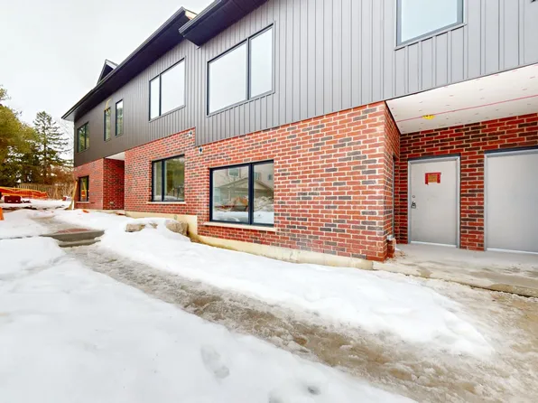 454 Pond Mills Rd #9, London, ON N5Z 4W5