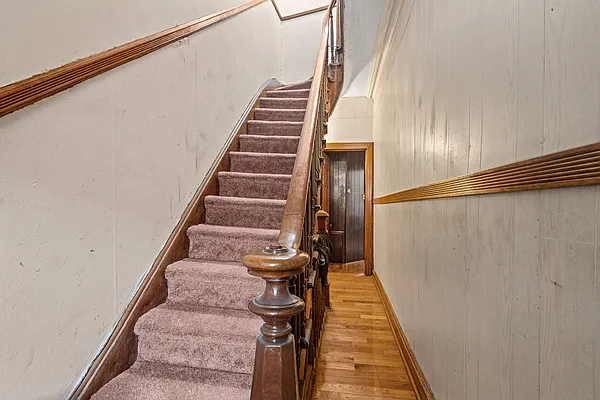 Sold by Jaymore Realty LLC | media 39