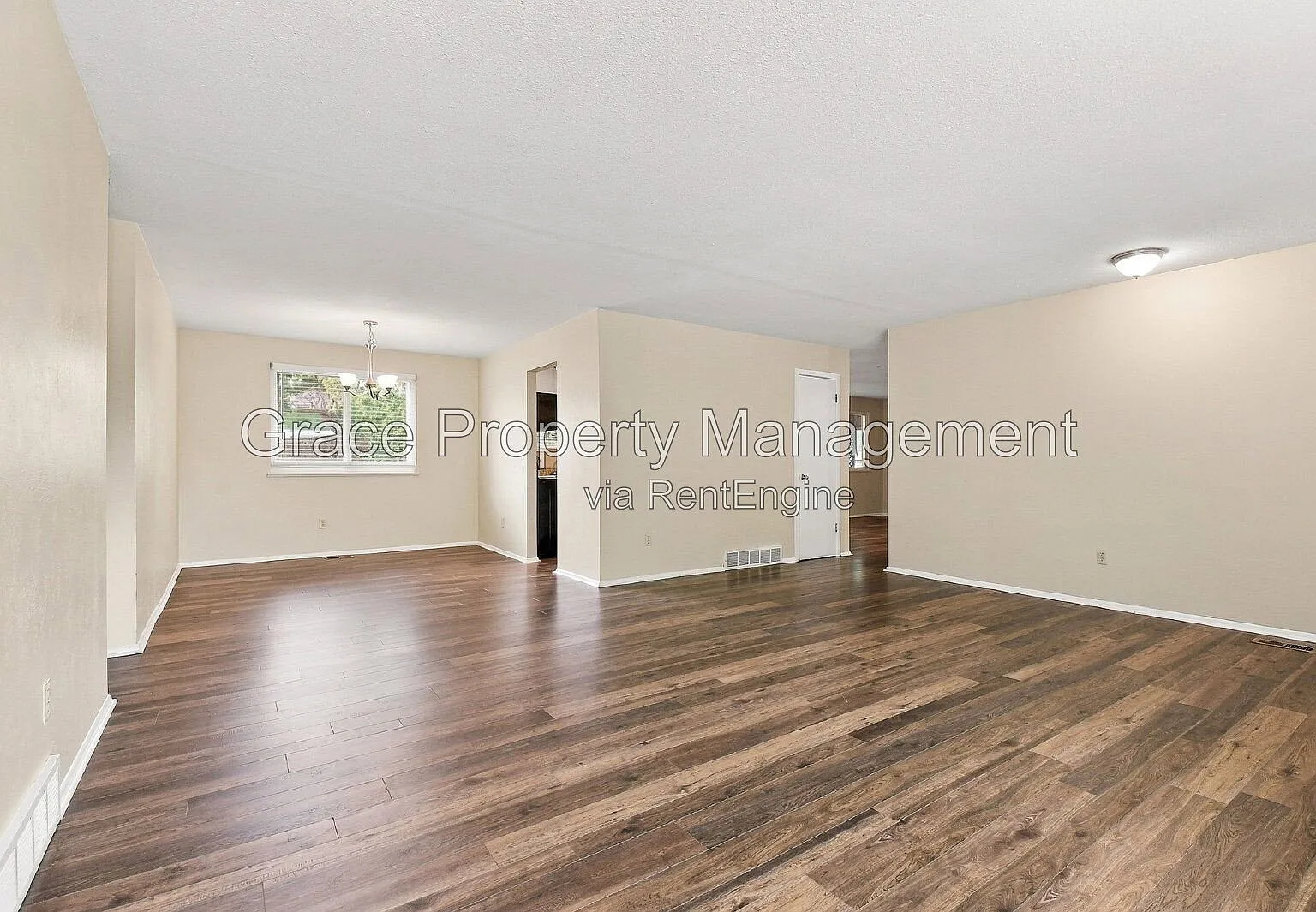 3 bed, 2.0 bath, 2690 sqft, $2,745 — Photo 3
