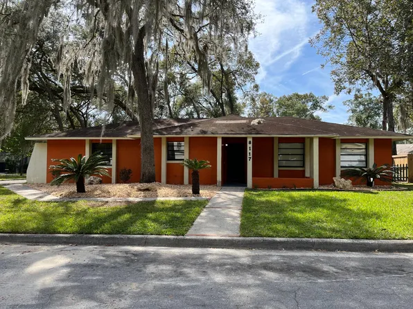 8117 SW 12th Pl, Gainesville, FL 32607