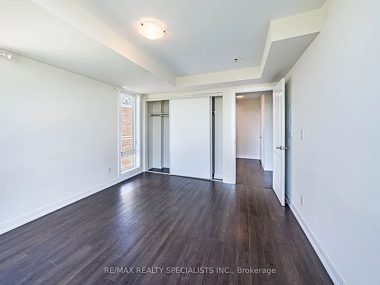 30 Dunsheath Way #527 — Photo 14