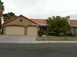 909 Shifting Sands Dr, Las Vegas, NV 89108