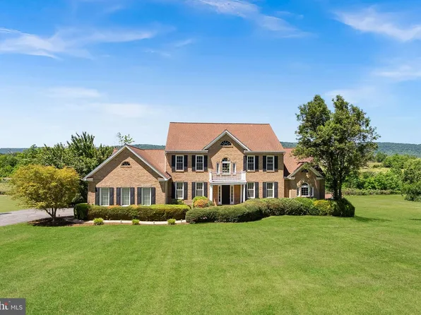12659 Elvan Rd, Lovettsville, VA 20180