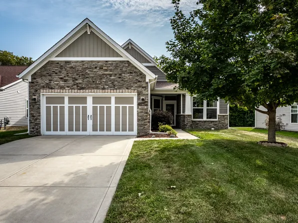 8669 N Deer Crossing Blvd, McCordsville, IN 46055
