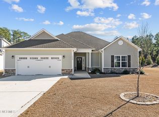 1138 Amberjack Ct, New Bern, NC 28562