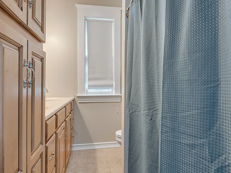 1616 Versailles Rd — Photo 11