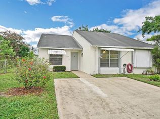 113 Pinewood Ct, Jupiter, FL 33458