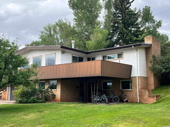 2308 Holliday Dr, Laramie, WY 82070