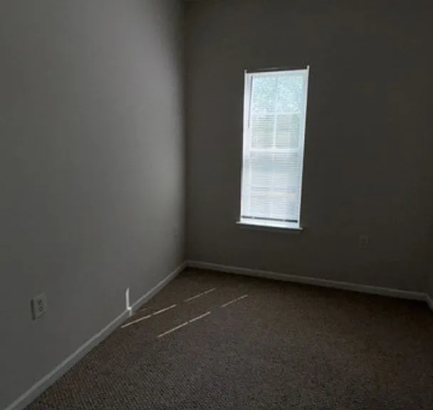 5821 Ludington Dr — Photo 14