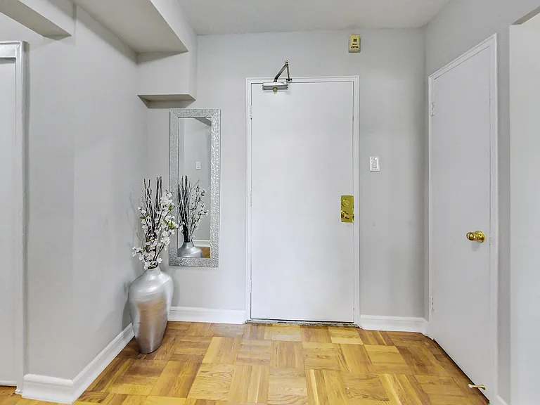 5 Elm Ave #217 — Photo 68