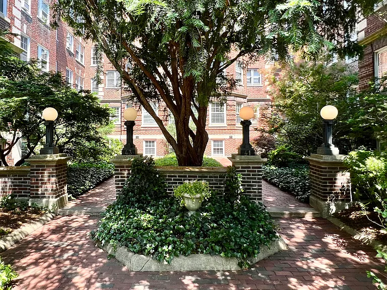 41 Linnaean St #32 — Photo 39