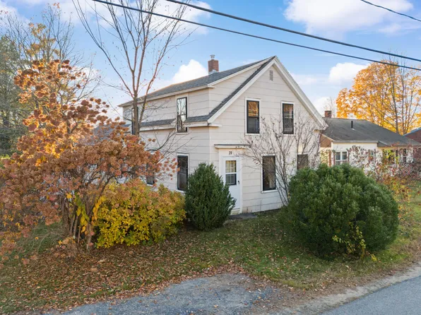 29 Knox Lane, Berwick, ME 03901