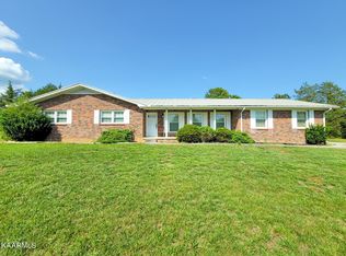 2308 Roseberry Rd, Mascot, TN 37806