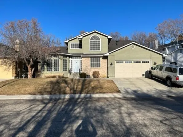 5876 W Drawbridge Dr, Boise, ID 83703