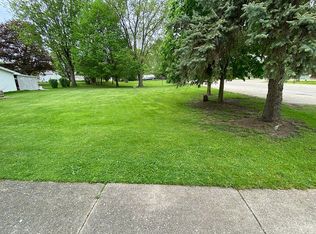 319 N Main St, Ithaca, MI 48847