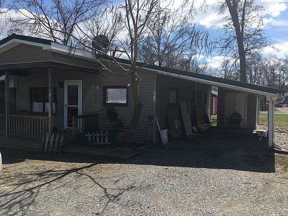 Attached carport