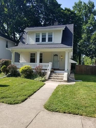 1st image of 733 Parkview Ave