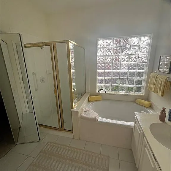 8824 Ventura Way — Photo 32