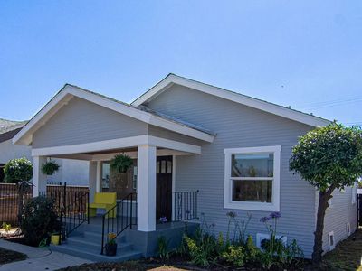 3821 S Hobart Blvd, Los Angeles, CA, 90062