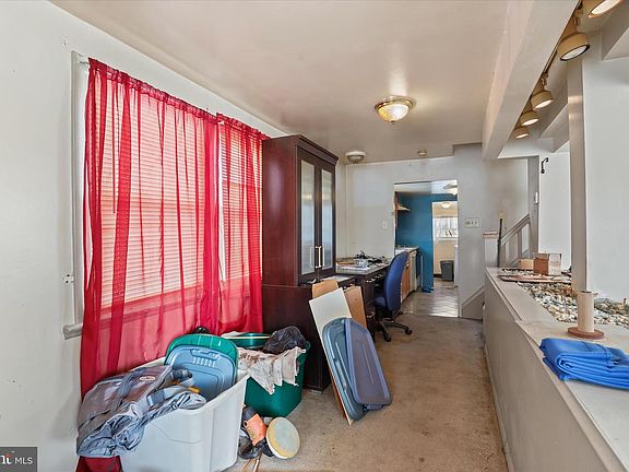 2nd image of 8215 Bon Air Rd