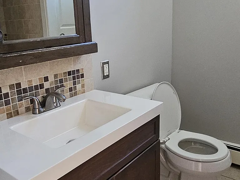 204 High St #2 — Photo 7