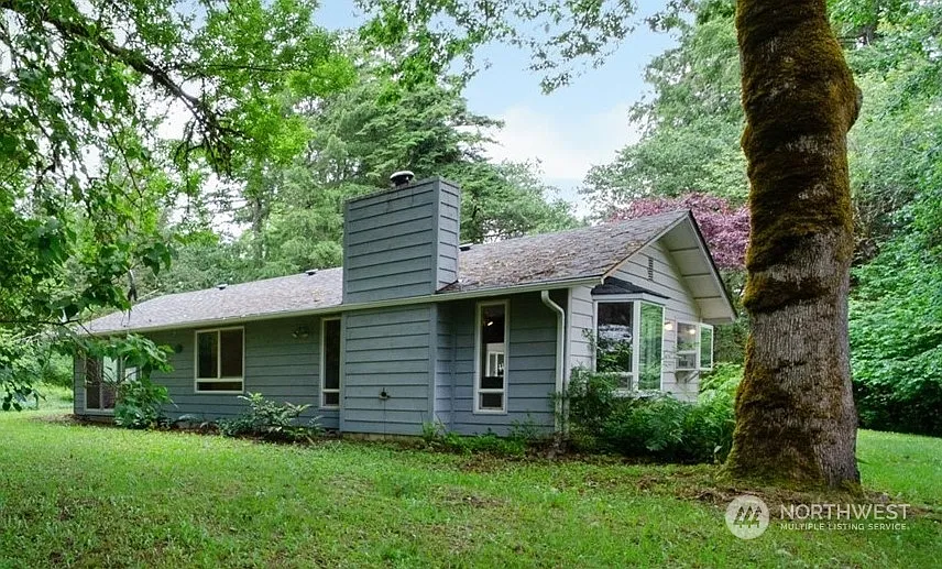 12720 Hunter Road SW photo 1