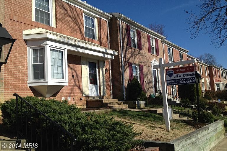 1st image of 8045 Saint Annes Ct