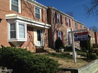 8045 Saint Annes Ct, Alexandria, VA 22309