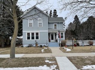 1412 24th St, Two Rivers, WI 54241