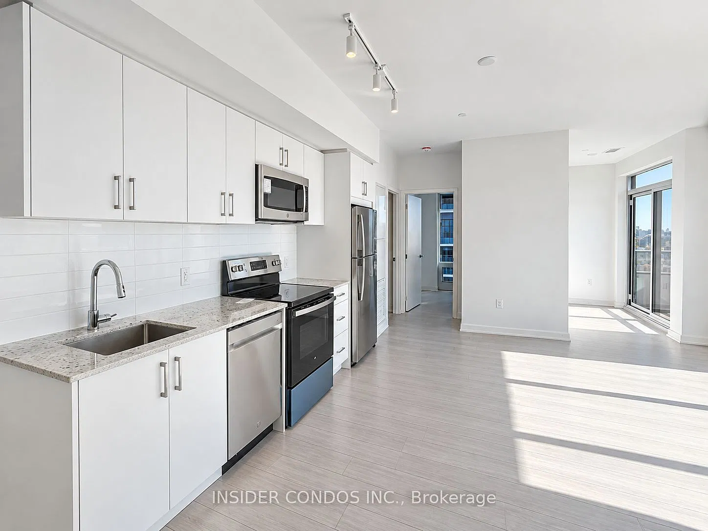 4 bed, $3,200 — Photo 4