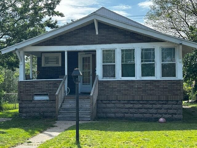 1st image of 2105 Maffett St