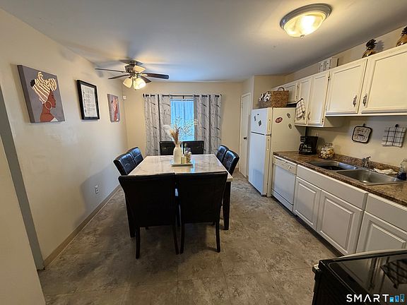 5th image of 11 Fox Street