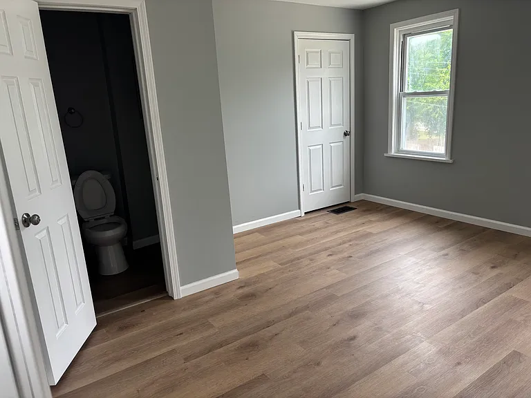 133 Wood St — Photo 7