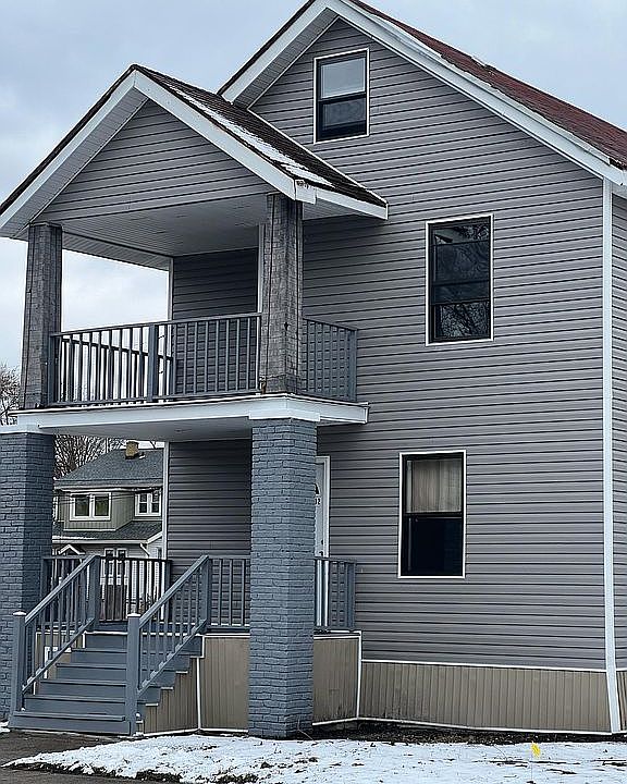 1st image of 13500 Fenelon St