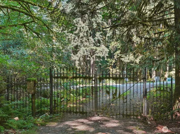 29021 NE 52nd Street, Carnation, WA 98014