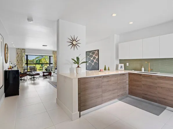 23 Southport Lane #D, Boynton Beach, FL 33436