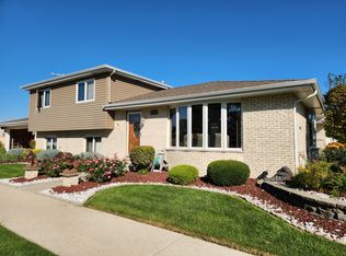 7550 Mason Ave, Burbank, IL
