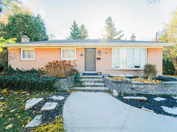 22 Winlaw Pl, Markham, ON L3P 2C6