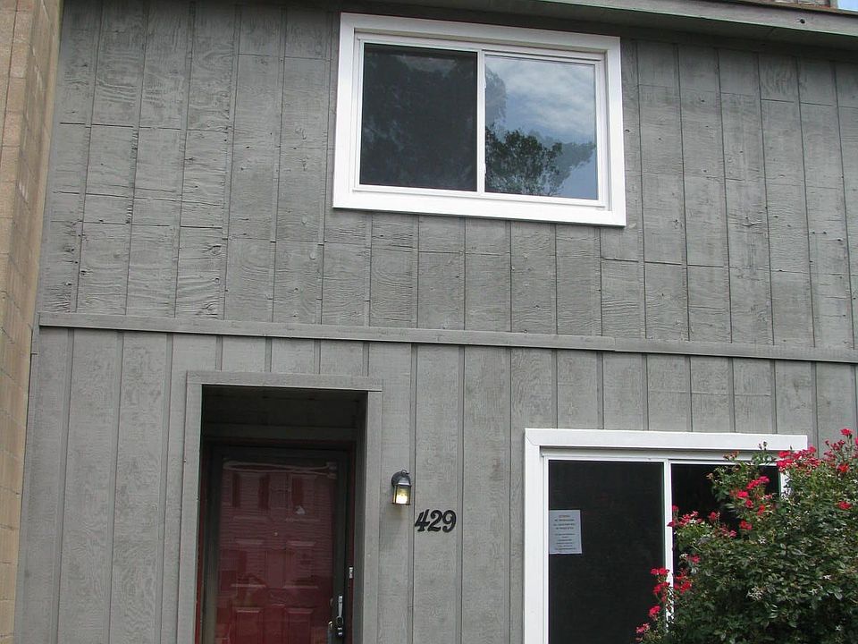1st image of 429 Hill Meadow Dr