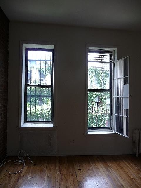 2nd image of 329 E 92nd St APT 3B