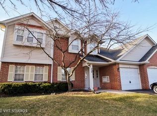 320 Pembroke Ct #17274, Schaumburg, IL 60193