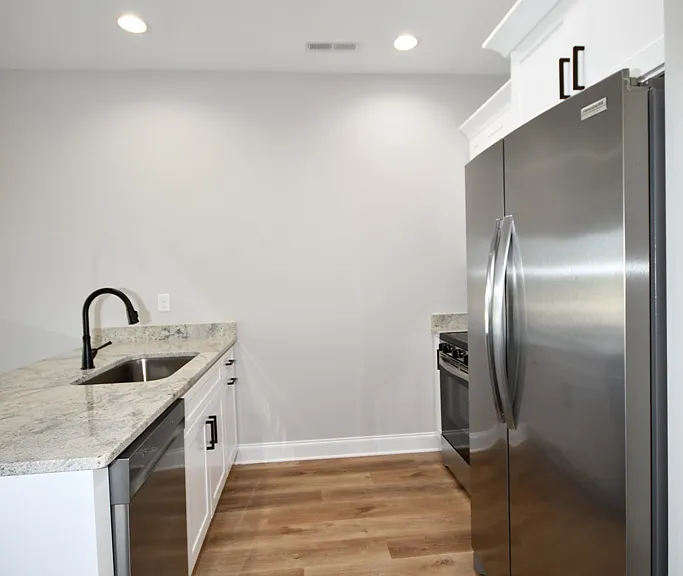 916 Airport Rd #122 — Photo 6