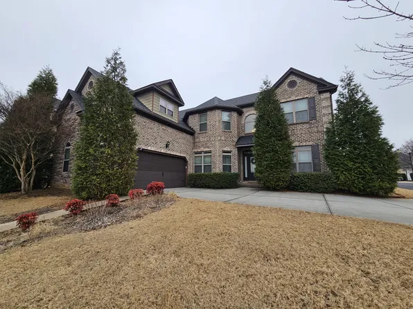 202 Ermon Ct, Greer, SC 29651