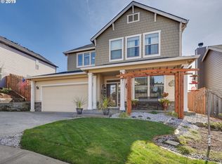 910 NE Tailor St, Estacada, OR