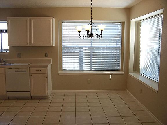 4th image of 2611 Northern Dr