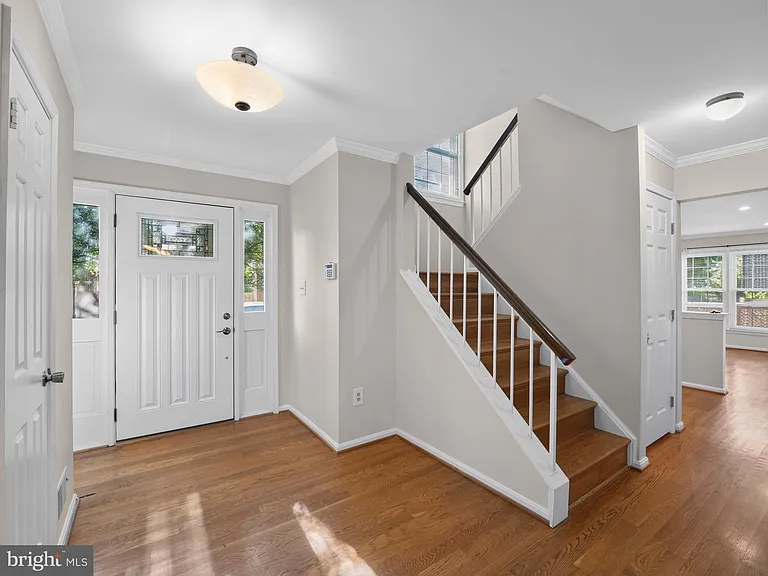 7740 Bristol Square Ct — Photo 3