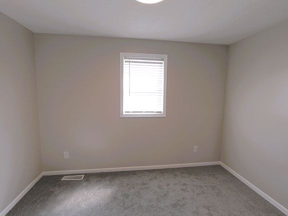 5th image of 724 N Mill St #2