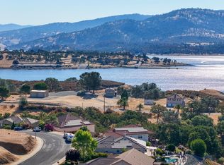 1116 Paradise Peak Rd, Valley Springs, CA 95252