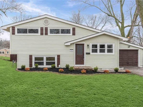 3507 Ruysser Rd, Kansas City, MO 64137