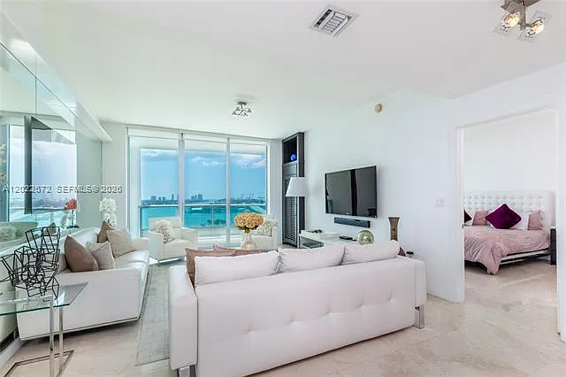 900 Biscayne Blvd #2002 — Photo 10